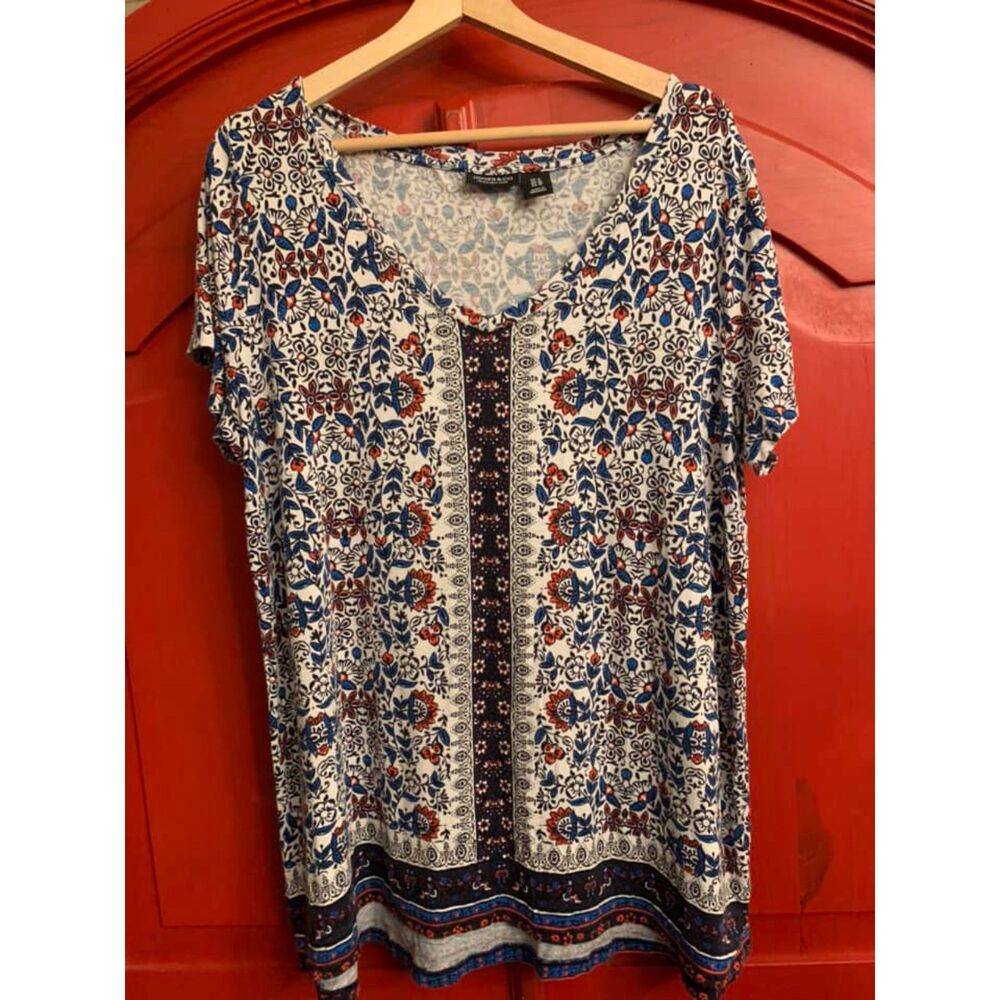 Jones & Co 1X Plus Boho Cottage Core Tee Shirt Floral Soft Flowy Comfortable EUC